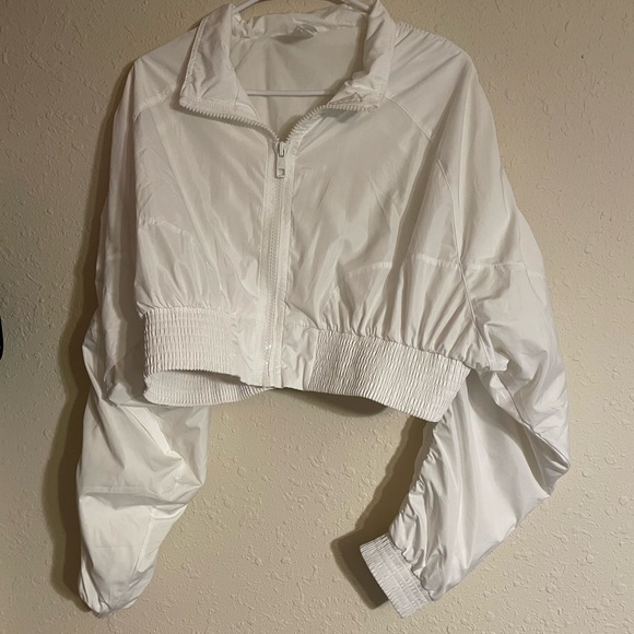 Vitality Cropped Ethos Zip Up Jacket - Picture 2 of 5